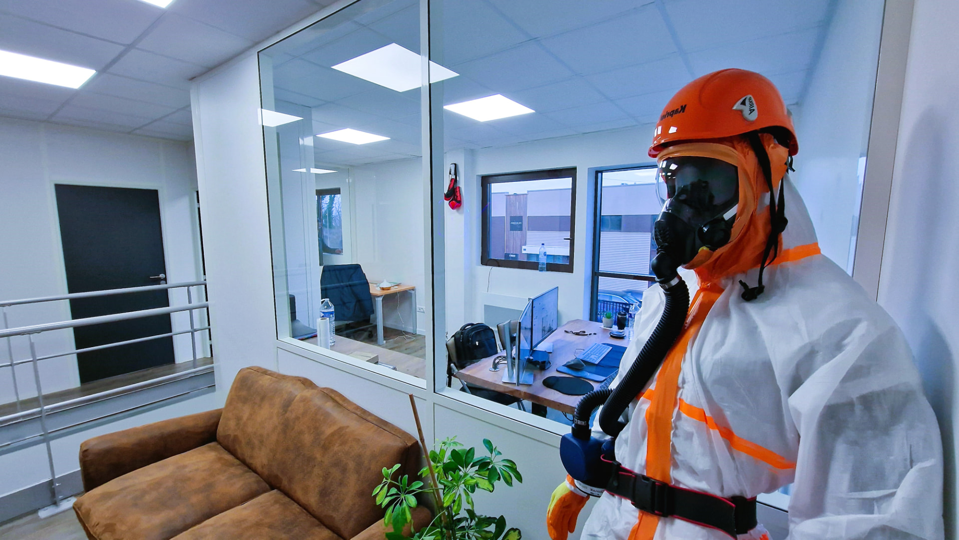 Opérateur PG Bâtiment équipé dans les bureaux
